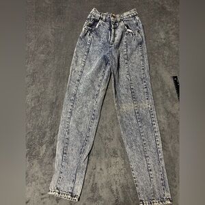Vintage Levi acid wash jeans 

Measurements in pictures